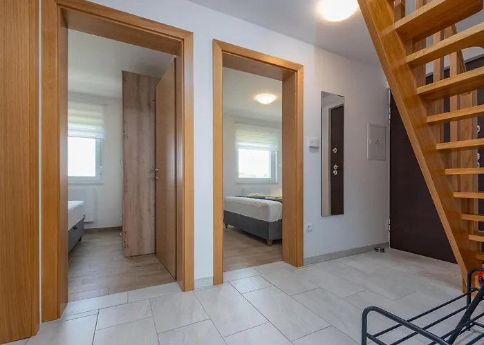 3 Bedroom Lovely In Apartmán *