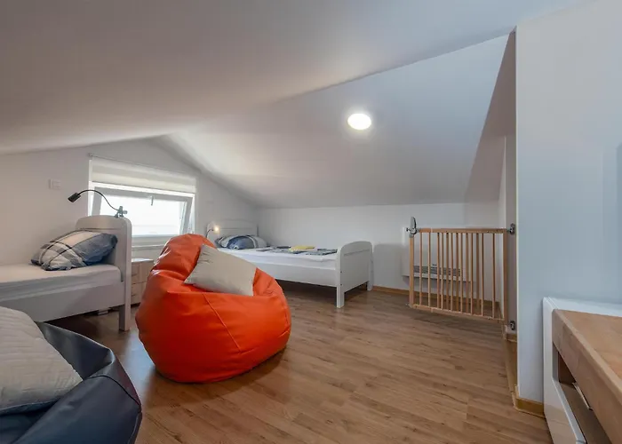 3 Bedroom Lovely In