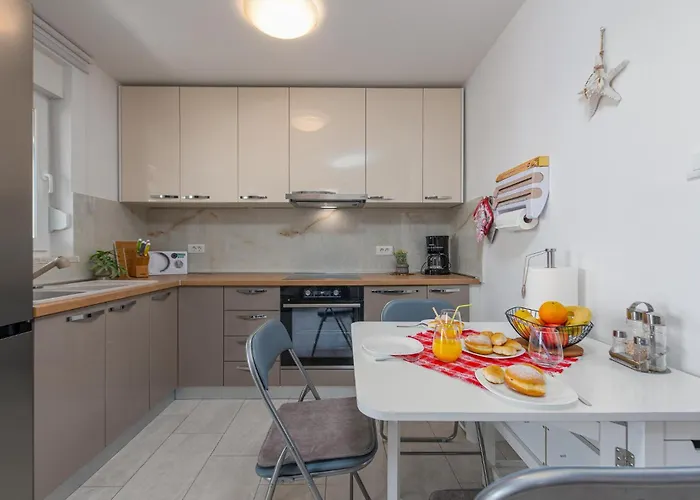 公寓 3 Bedroom Lovely In 曼德雷