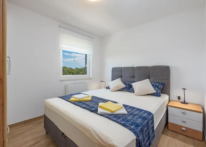 3 Bedroom Lovely In 公寓 *