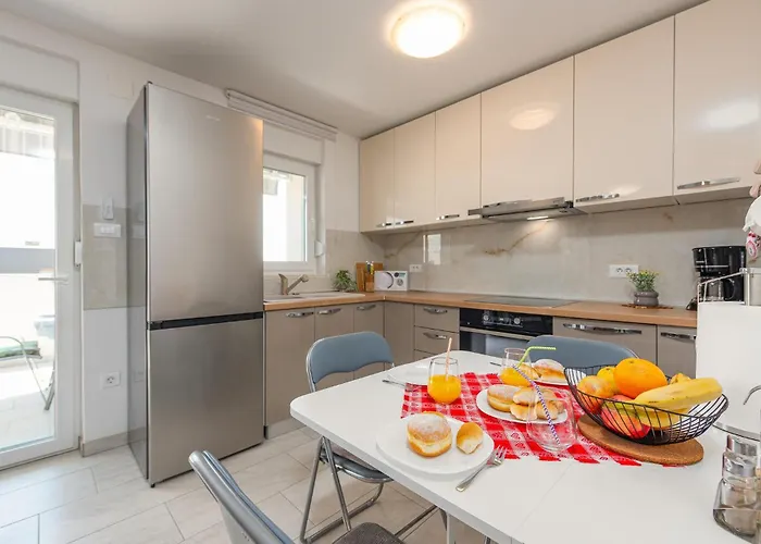 公寓 3 Bedroom Lovely In 曼德雷